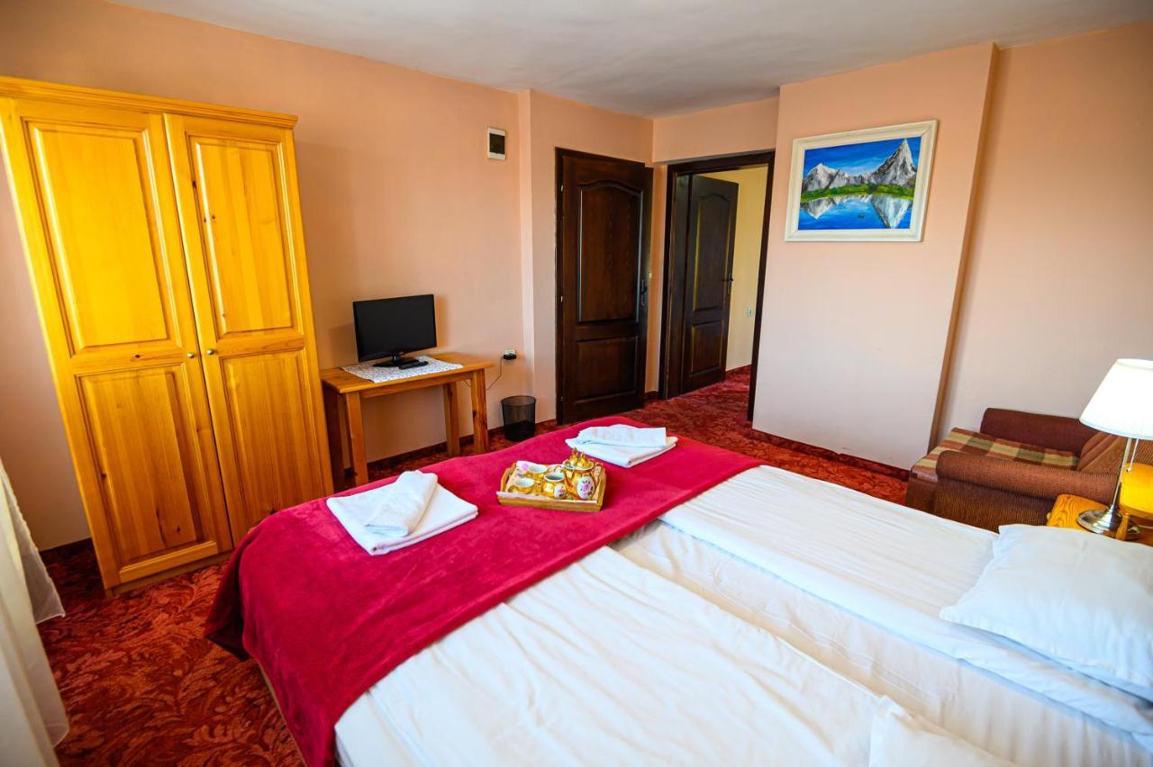 Hotel Chichin Bansko Bagian luar foto